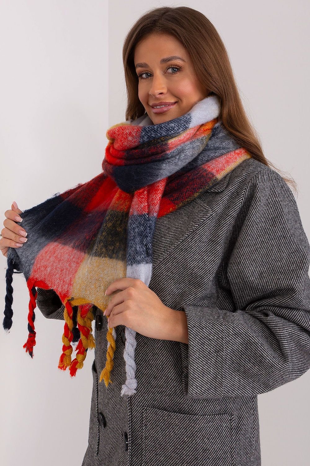 Shawl model 191713