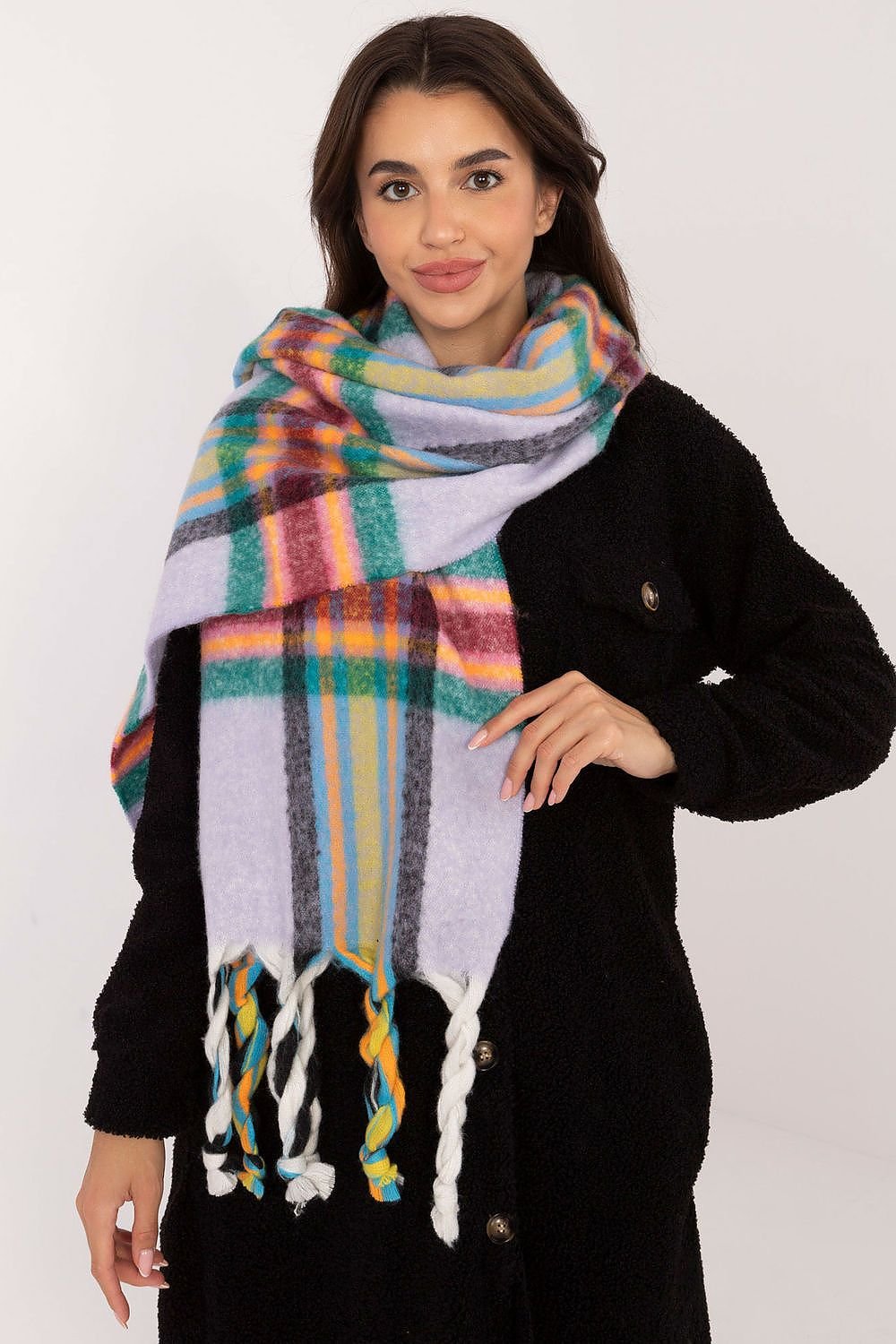 Shawl model 202584 AT